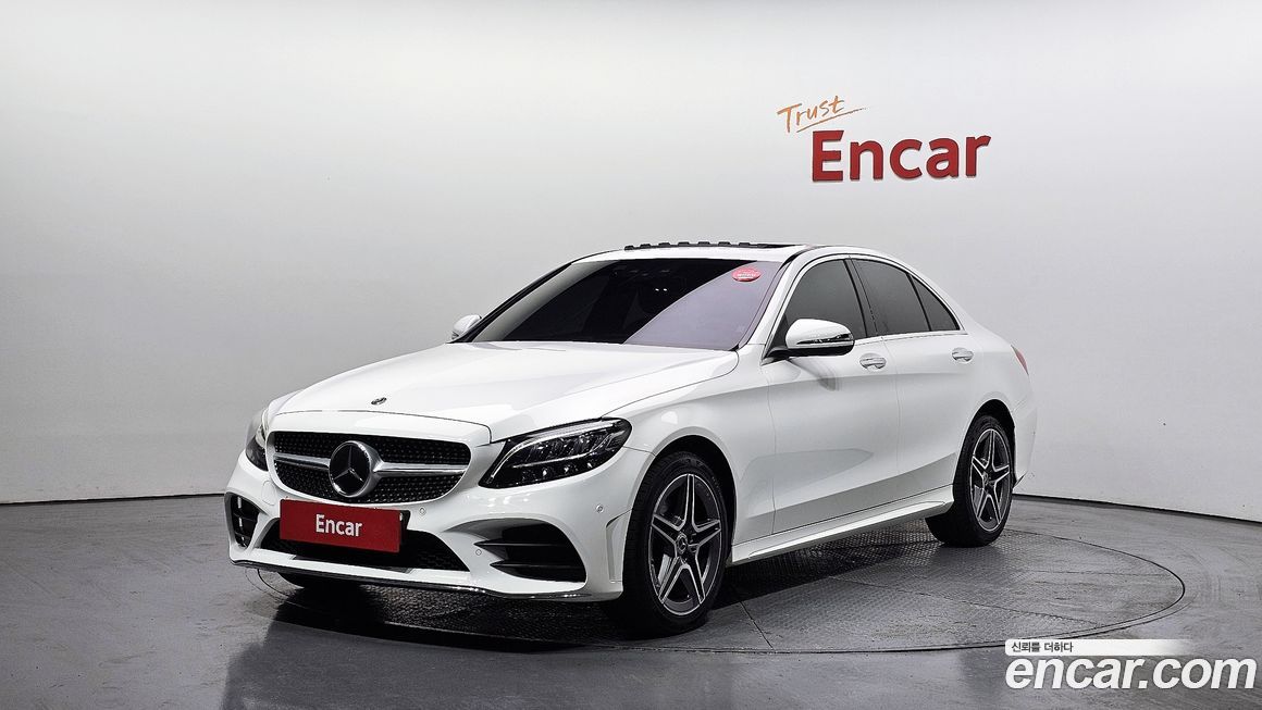 Mercedes-Benz C-Class 2021