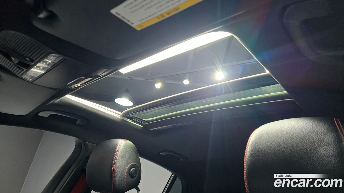 Mercedes-Benz GLC-Class 2019