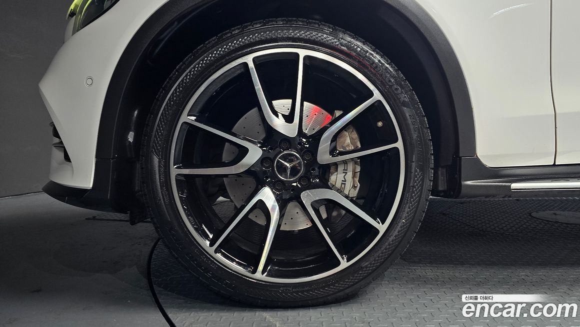 Mercedes-Benz GLC-Class 2019