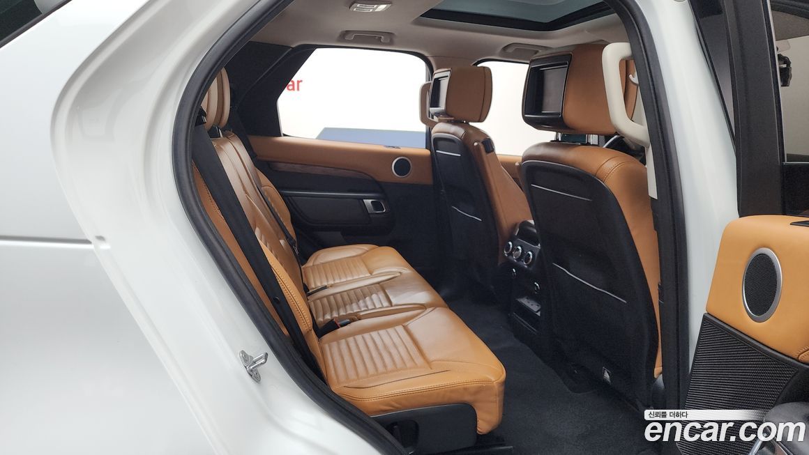 Land Rover Discovery 2018