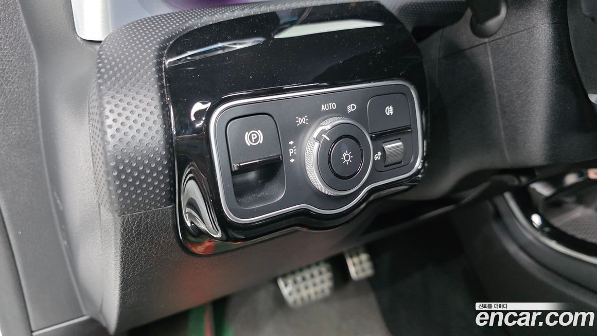 Mercedes-Benz CLA-Class 2023