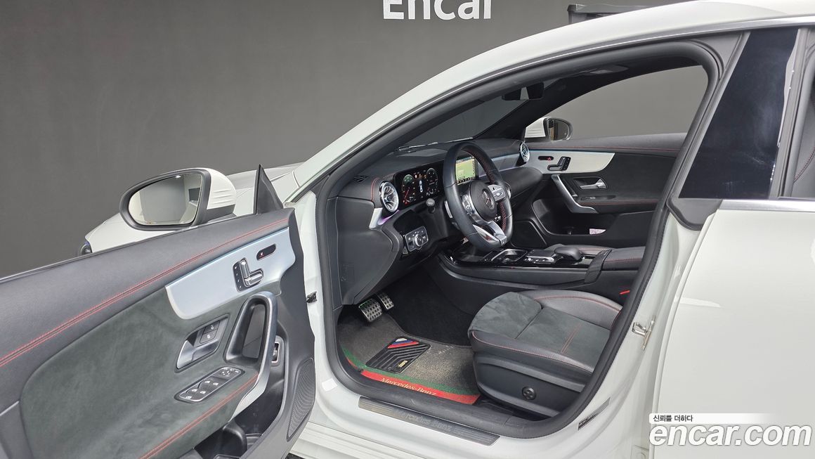 Mercedes-Benz CLA-Class 2023