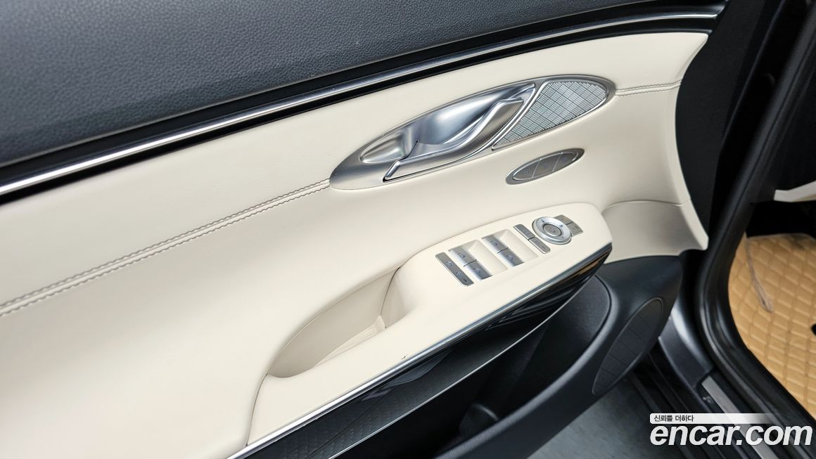 Genesis GV70 2021
