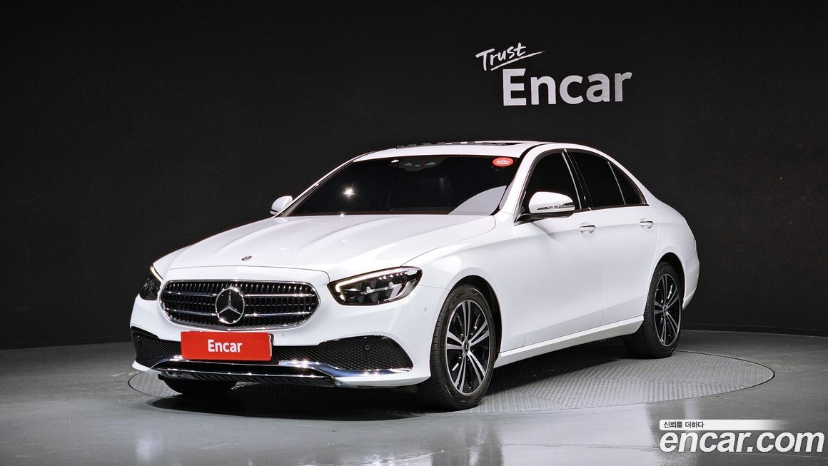 Mercedes-Benz E-Class 2021
