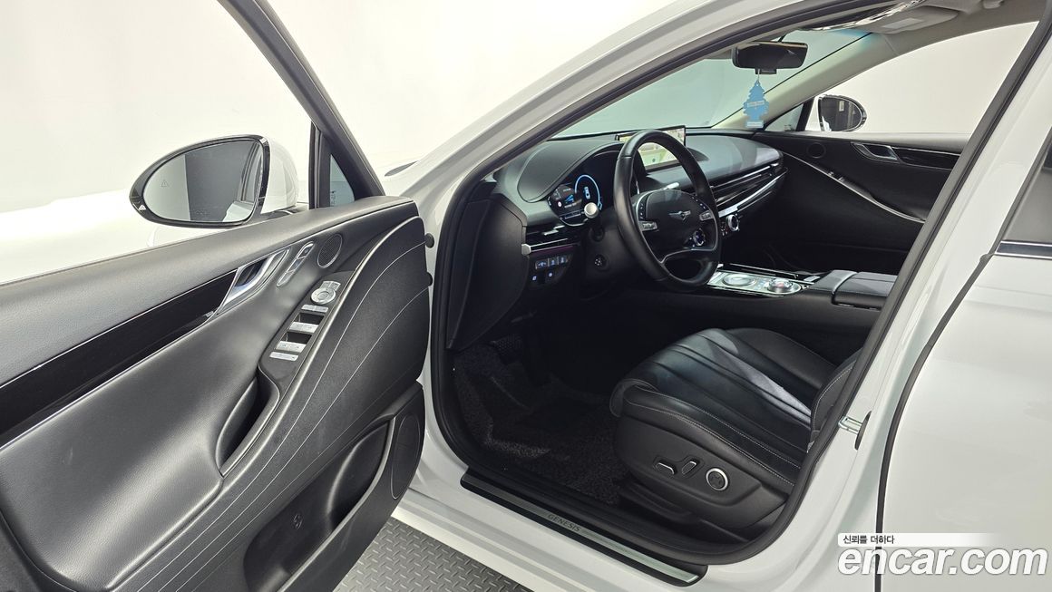 Genesis G80 2022