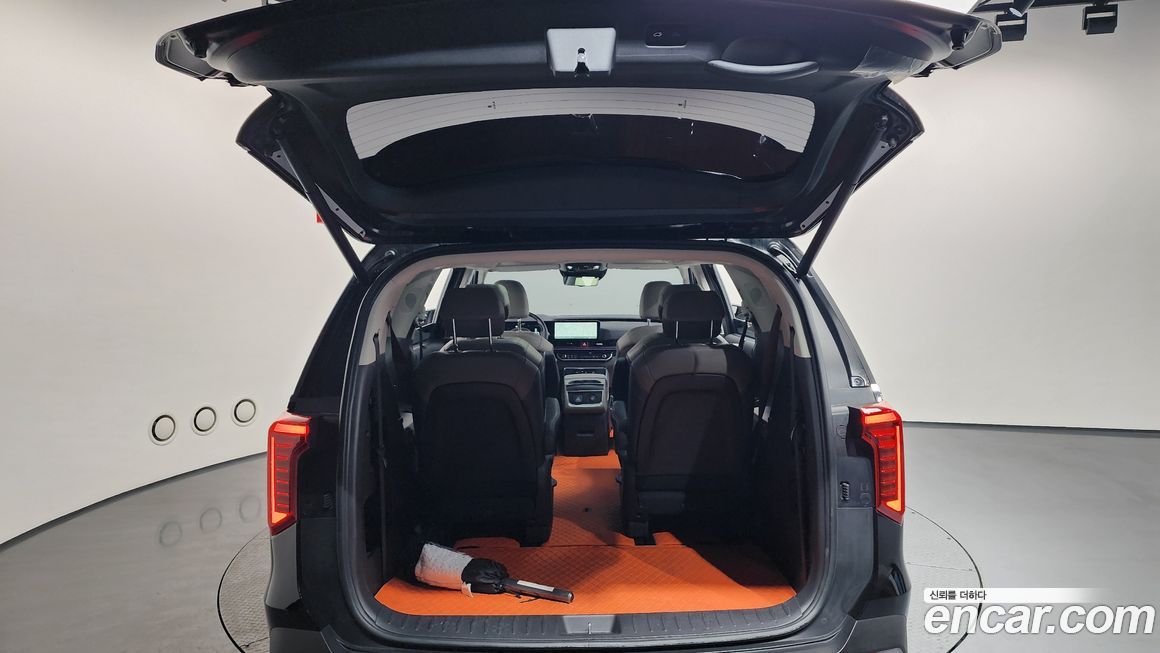 Kia Canival 2025