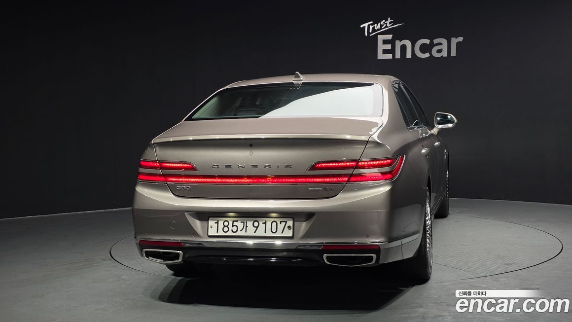 Genesis G90 2020