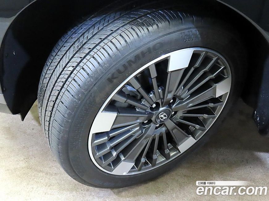 Hyundai Santafe 2025