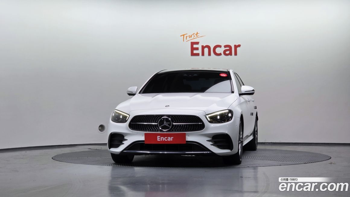 Mercedes-Benz E-Class 2021