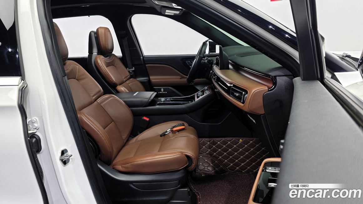 Lincoln Aviator 2021