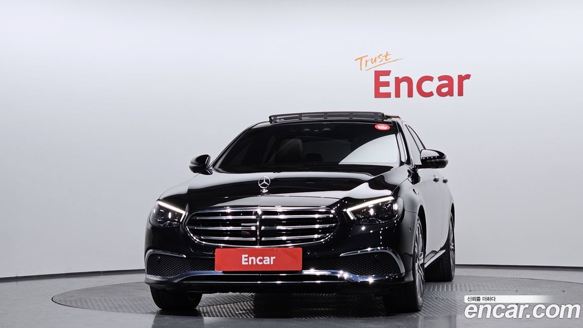 Mercedes-Benz E-Class 2021