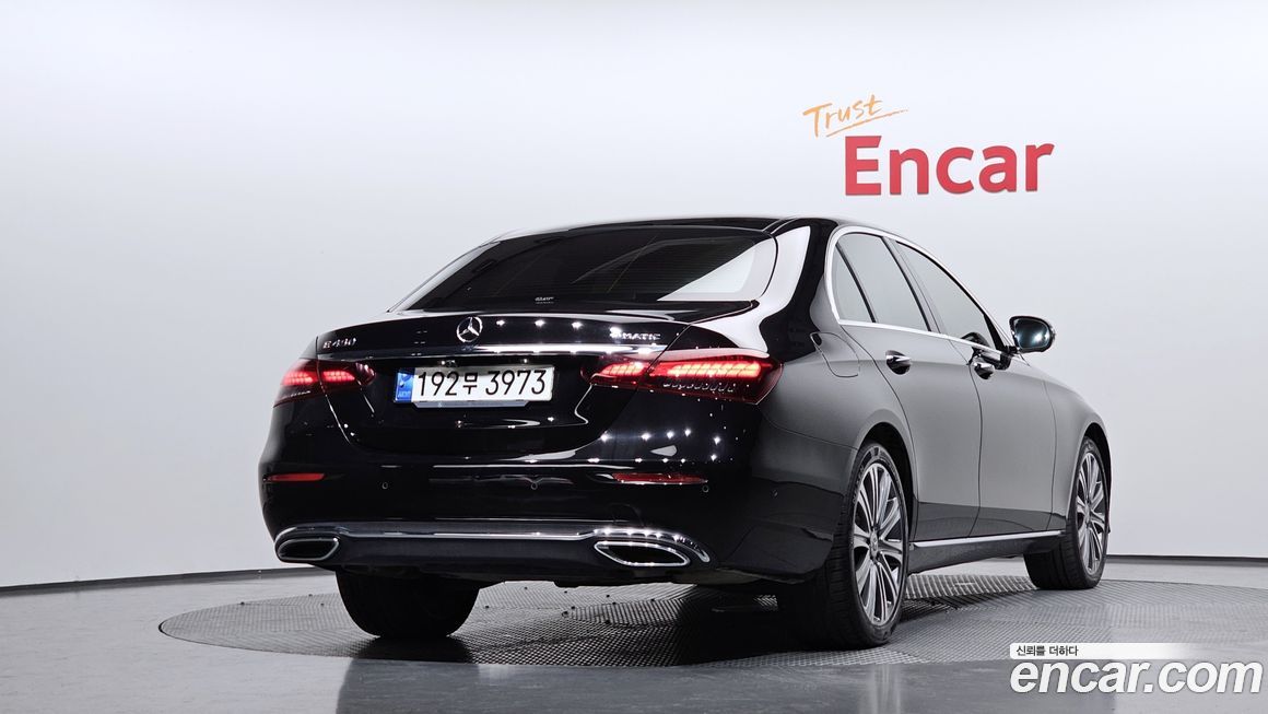 Mercedes-Benz E-Class 2021