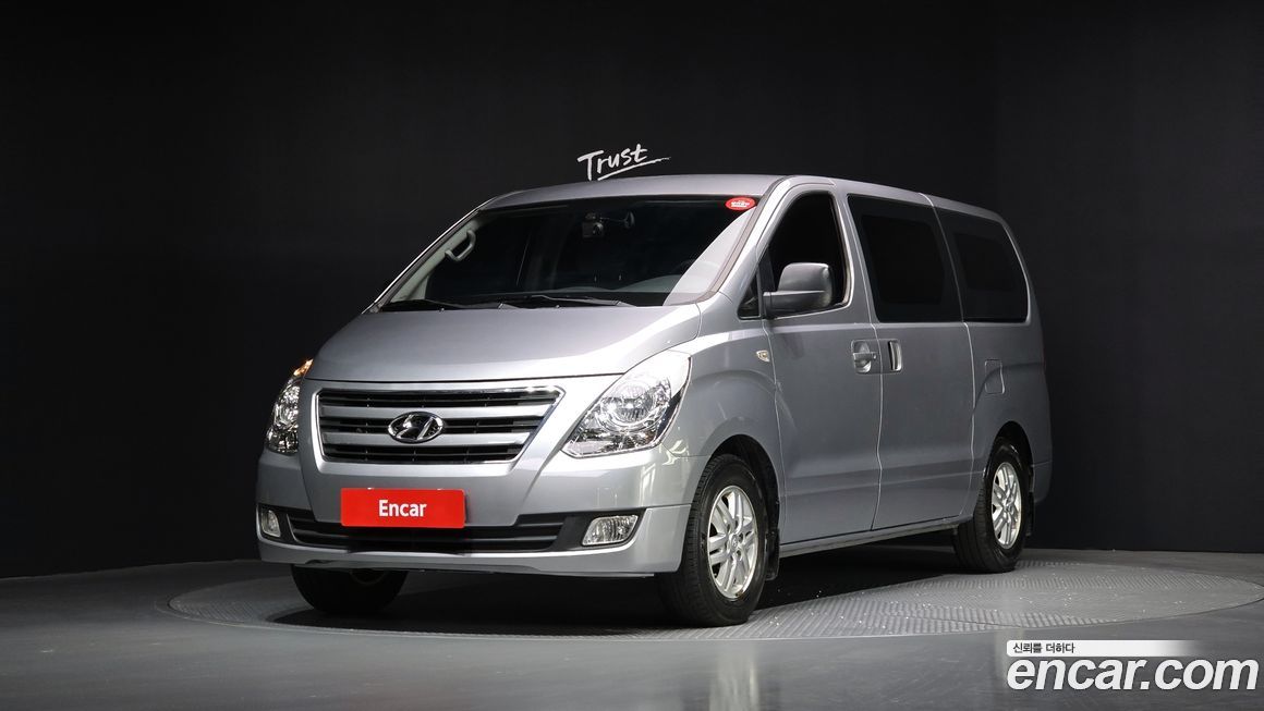 Hyundai Starex 2018