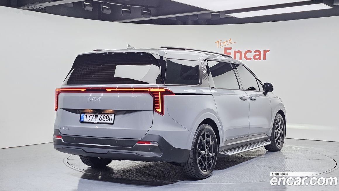 Kia Canival 2025