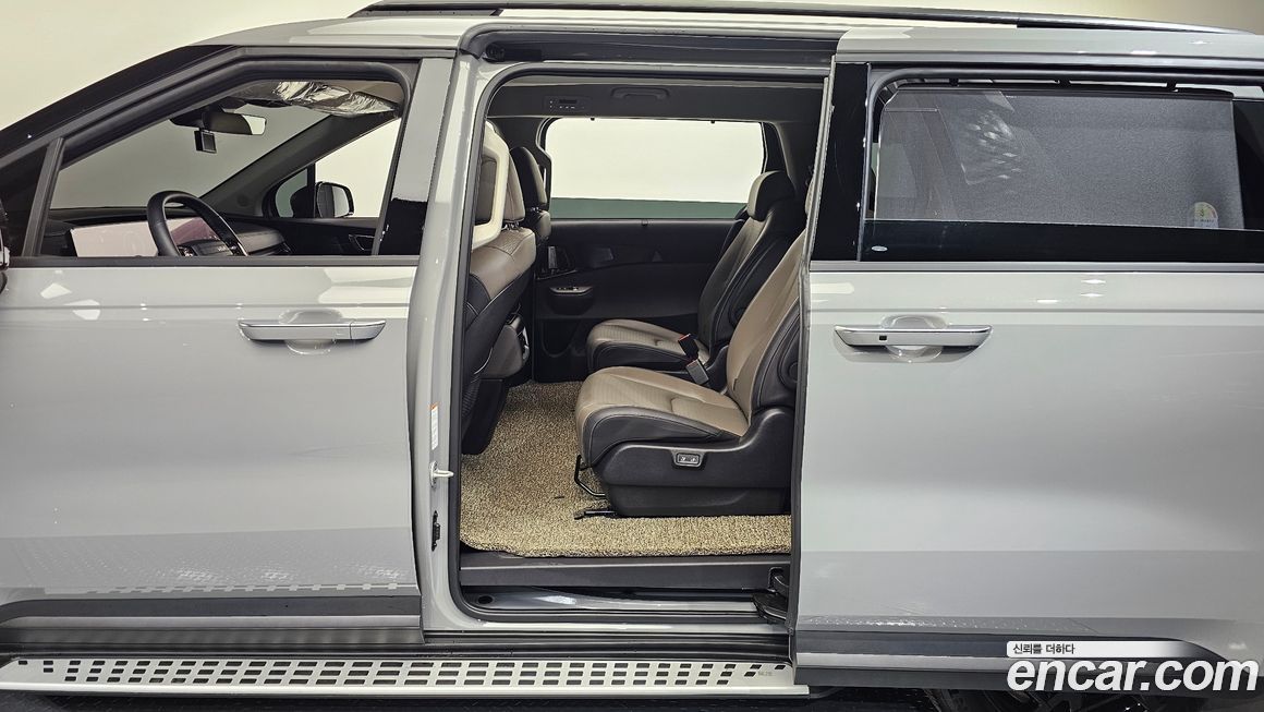 Kia Canival 2025
