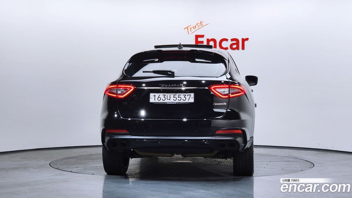 Maserati Levante 2020
