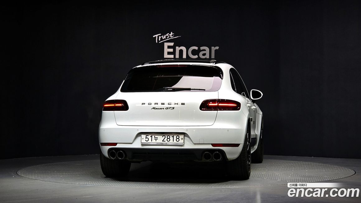 Porsche Macan 2018