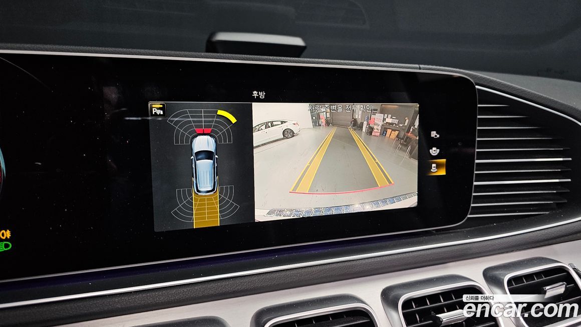 Mercedes-Benz GLE-Class 2021