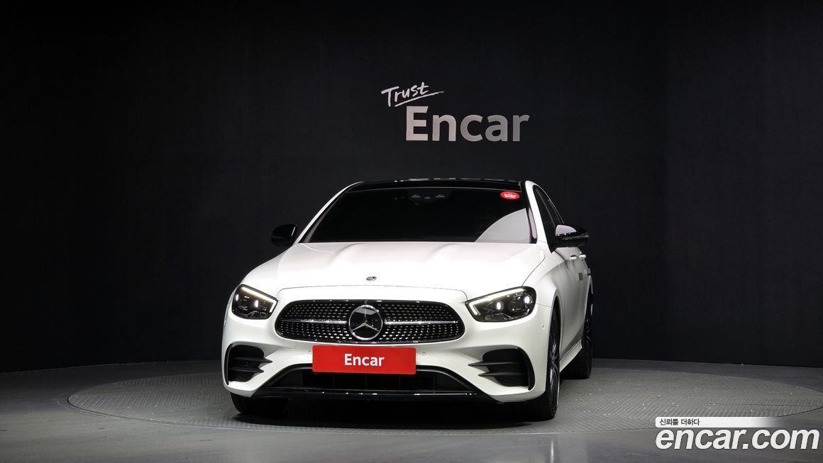 Mercedes-Benz E-Class 2023