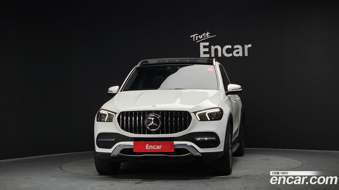 Mercedes-Benz GLE-Class 2021