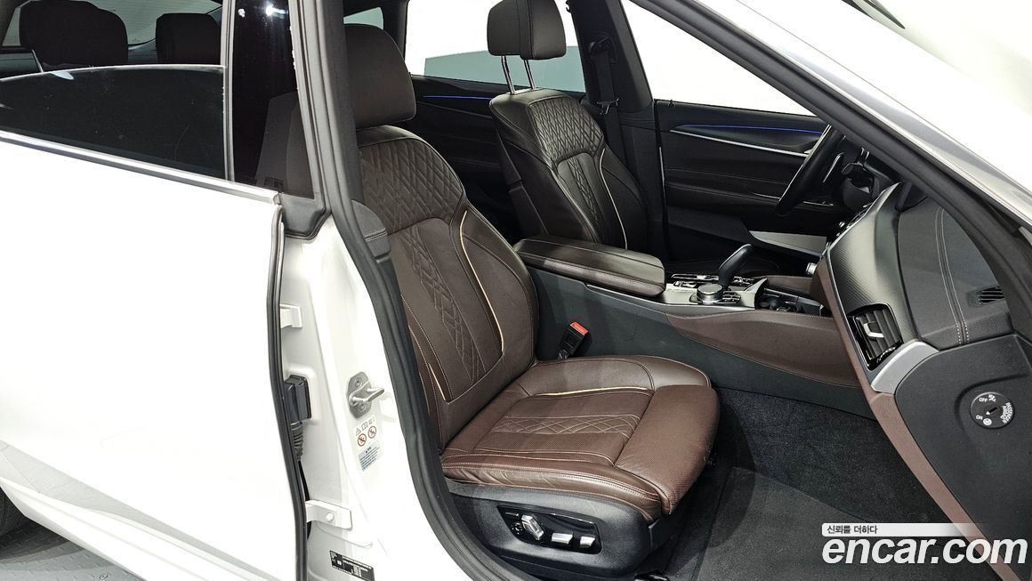 BMW Gran Turismo 2023