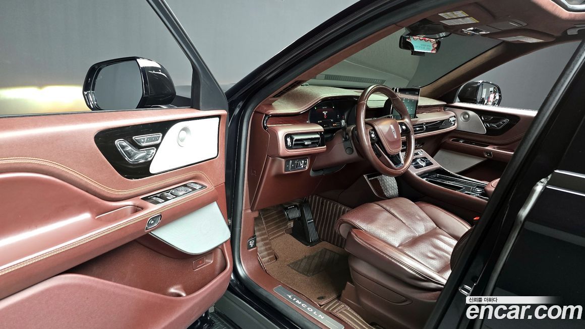 Lincoln Aviator 2021