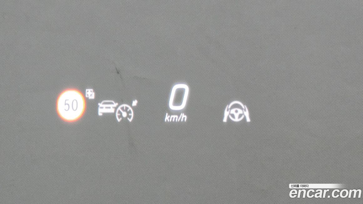 Mercedes-Benz GLC-Class 2023