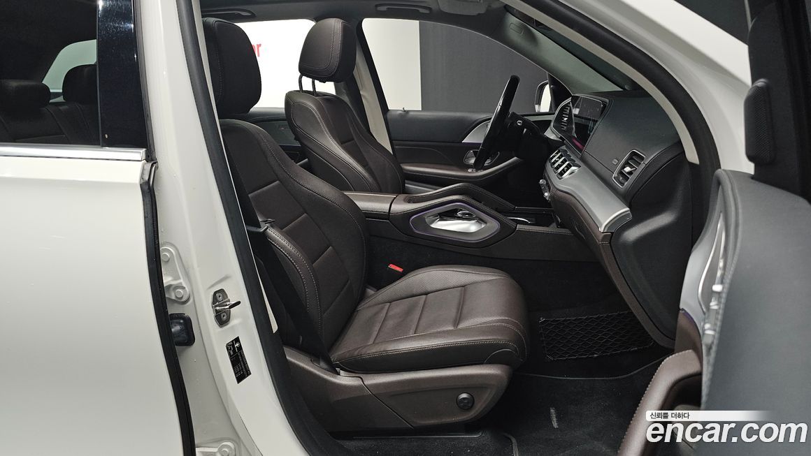 Mercedes-Benz GLE-Class 2021