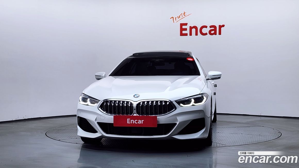 BMW 8-Series 2021
