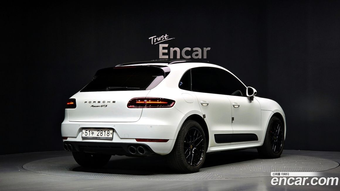 Porsche Macan 2018