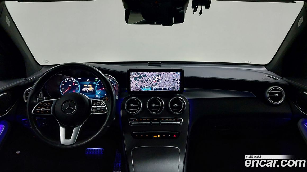 Mercedes-Benz GLC-Class 2022