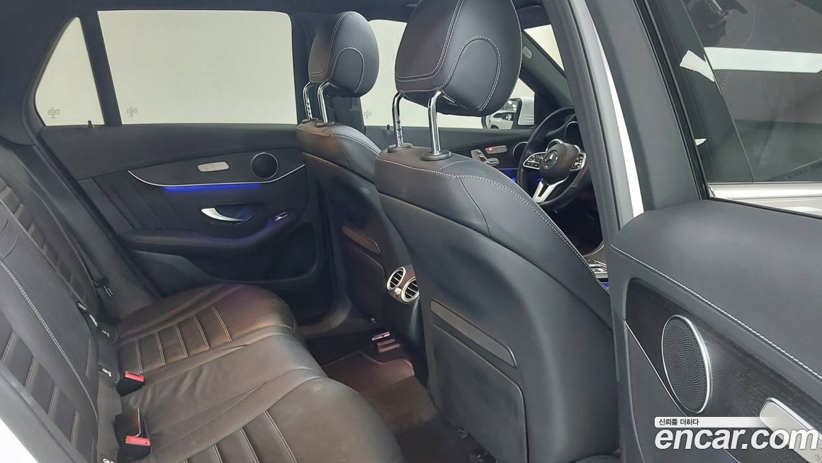 Mercedes-Benz GLC-Class 2022