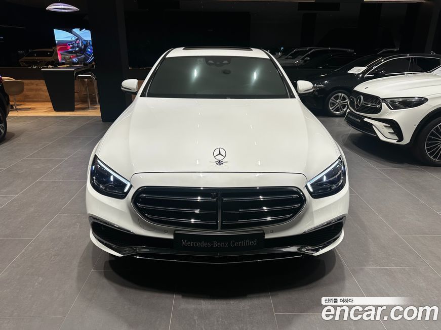 Mercedes-Benz E-Class 2023