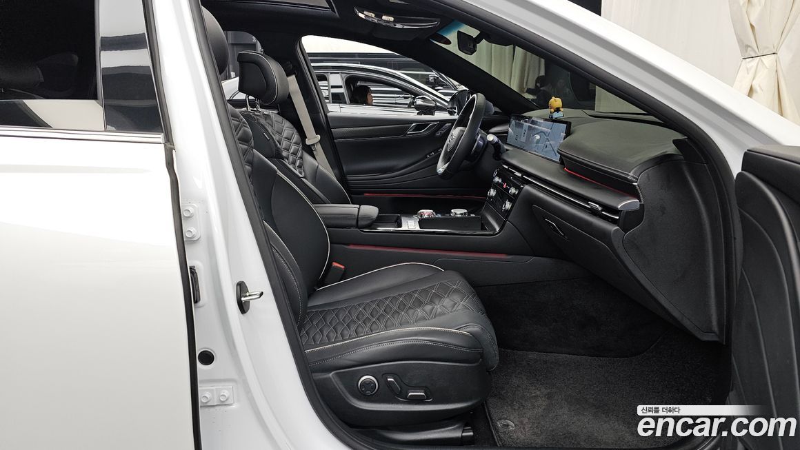 Genesis G80 2025