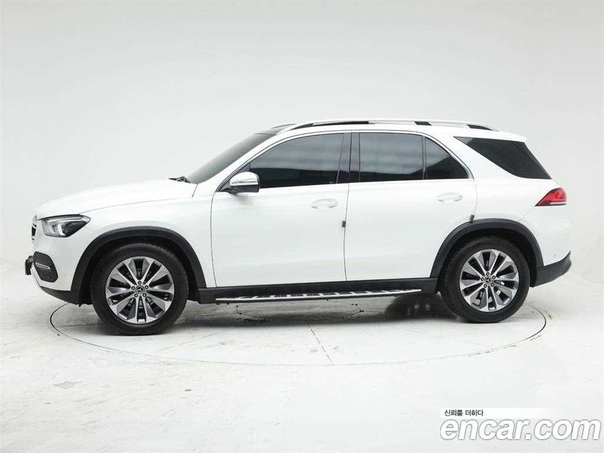 Mercedes-Benz GLE-Class 2021