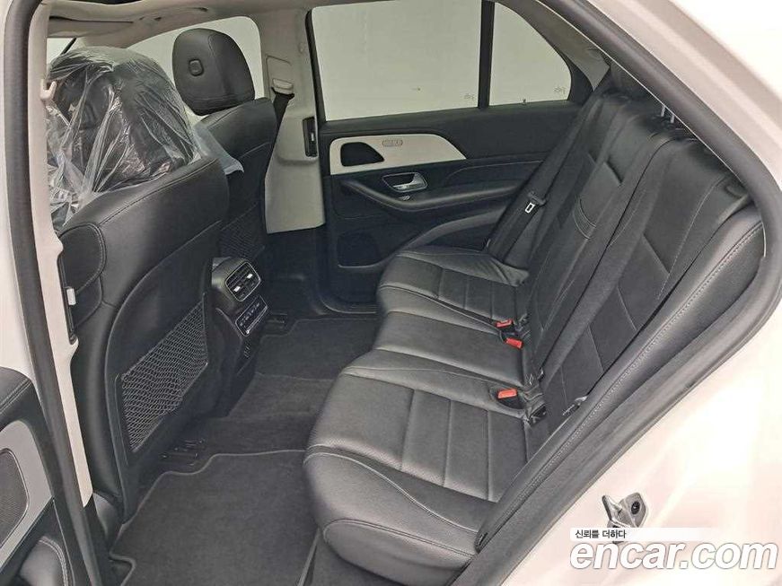 Mercedes-Benz GLE-Class 2021