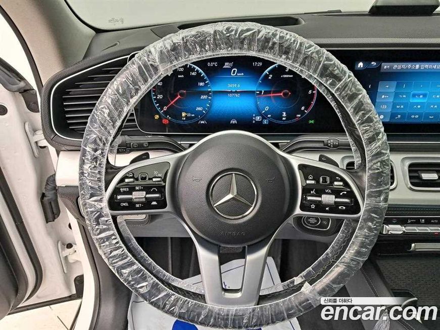 Mercedes-Benz GLE-Class 2021