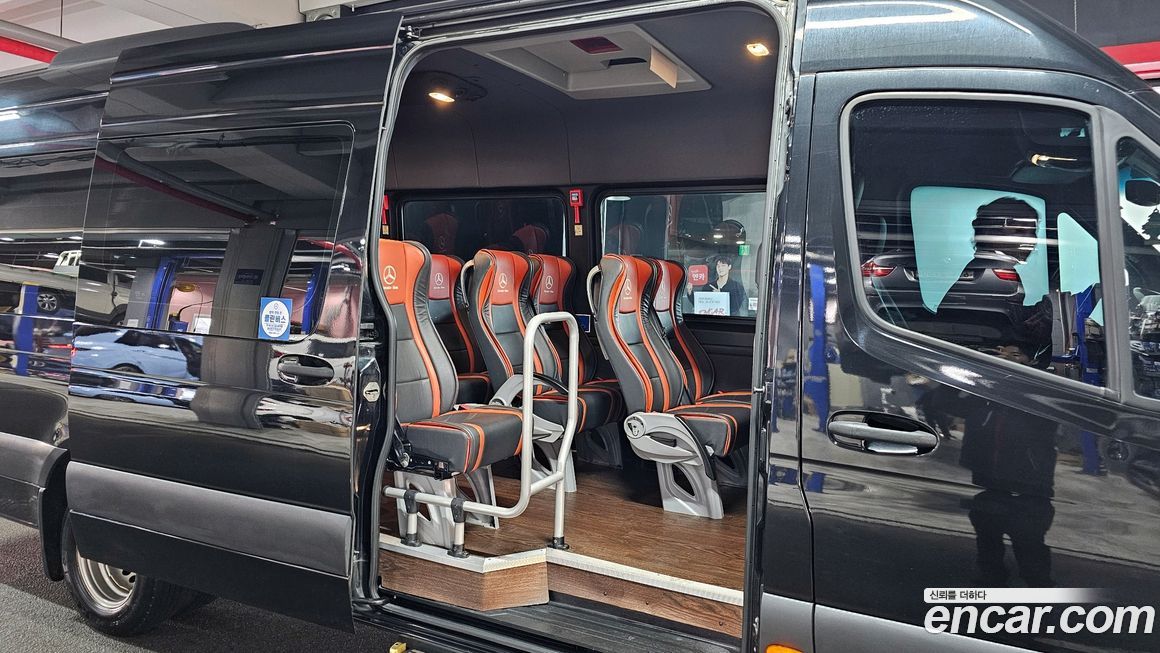 Mercedes-Benz Sprinter 2021