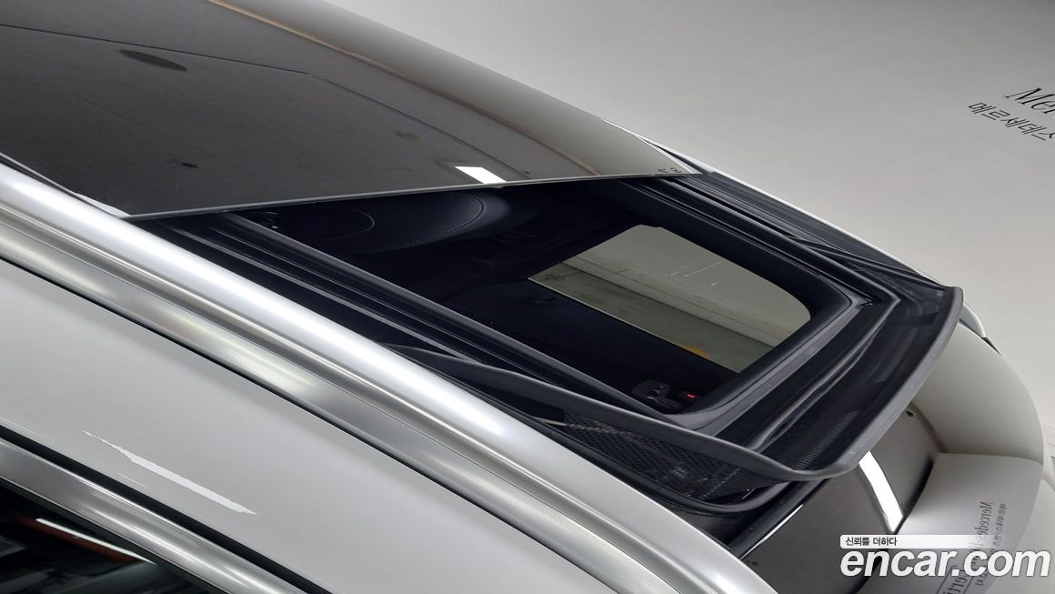 Mercedes-Benz GLC-Class 2022