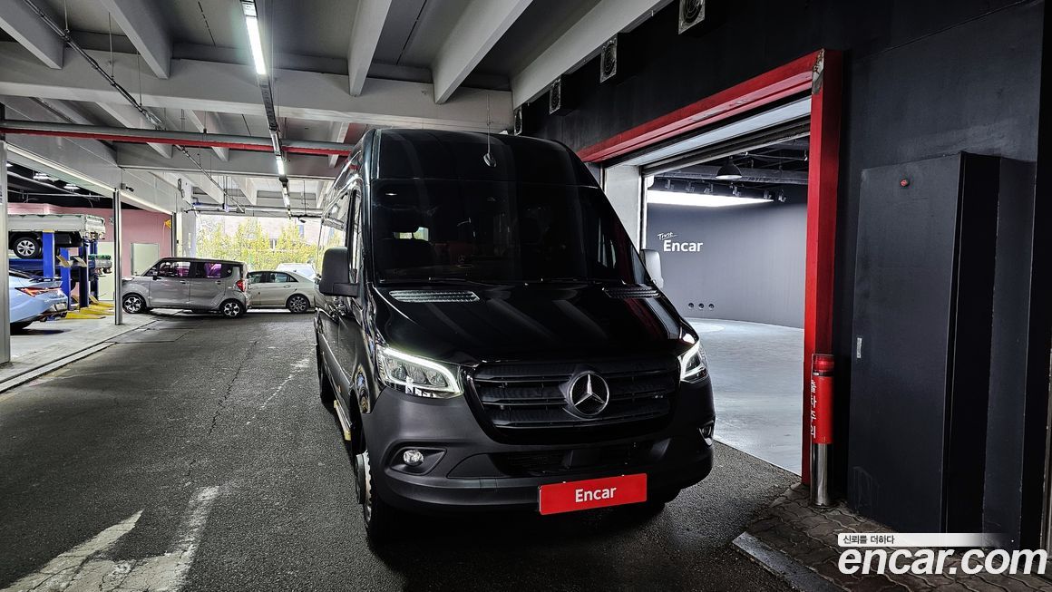 Mercedes-Benz Sprinter 2021