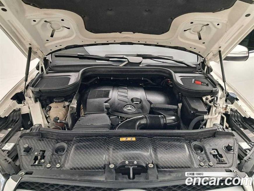 Mercedes-Benz GLE-Class 2021