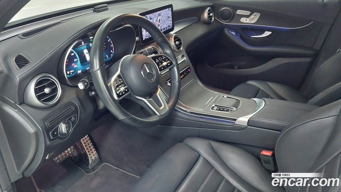 Mercedes-Benz GLC-Class 2022