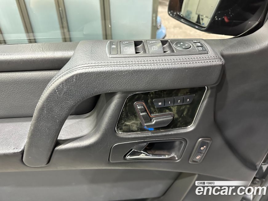 Mercedes-Benz G-Class 2013