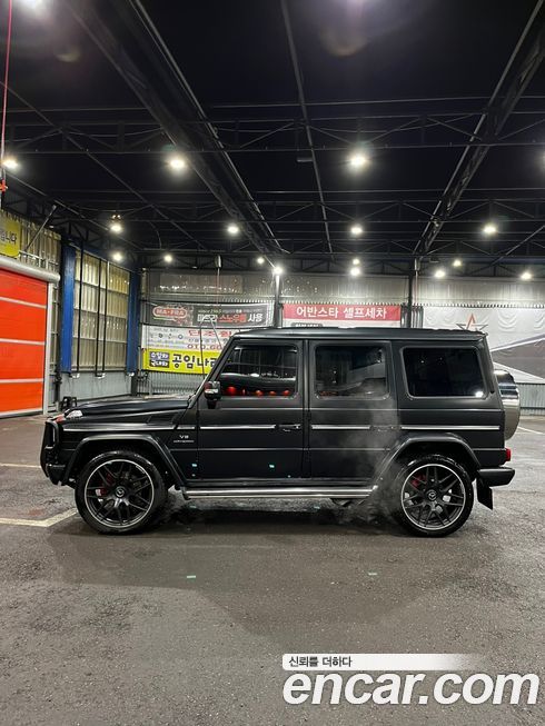 Mercedes-Benz G-Class 2011