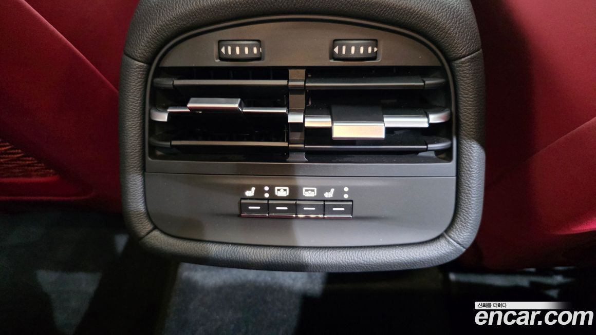 Maserati Ghibli 2022