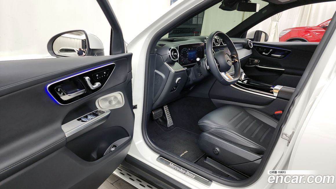 Mercedes-Benz GLC-Class 2024