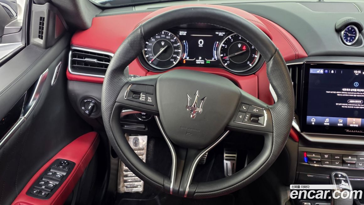 Maserati Ghibli 2022