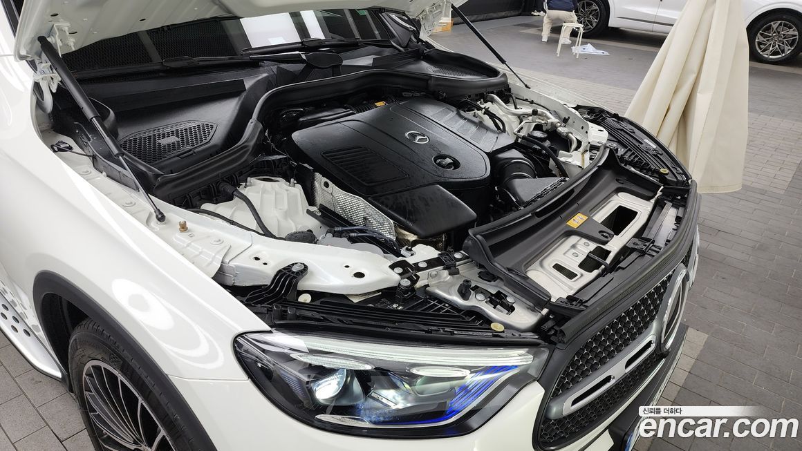 Mercedes-Benz GLC-Class 2024