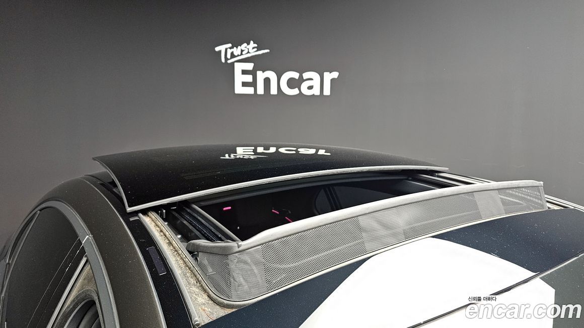 Mercedes-Benz S-Class 2022