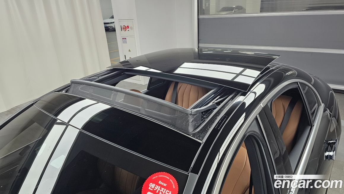 Mercedes-Benz E-Class 2026